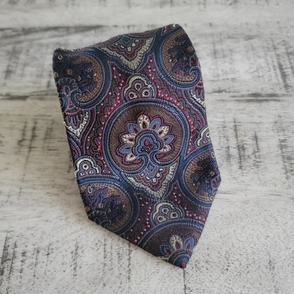 Britches of Georgetown Multi Color Vintage Paisley Silk Tie 57" x 3.5"